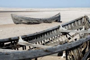 Skeleton Coast - boat wreckage