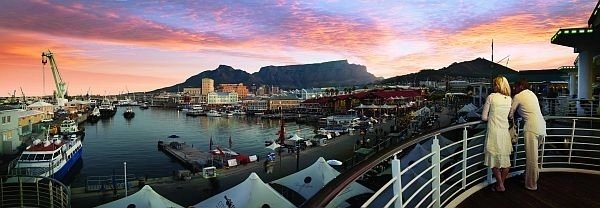 Table Mountain from Victoria and Alfred Waterfront