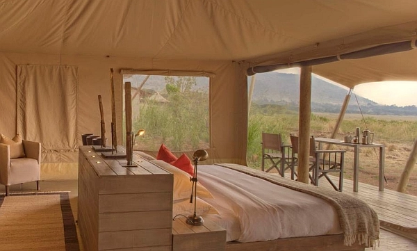 andBeyond Kichwa Tembo Superior View Tent accommodation