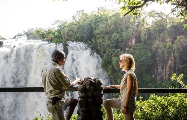 Sussi and Chuma tour of Victoria Falls
