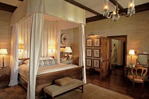 Luxury suite at Singita Sasakwa Lodge