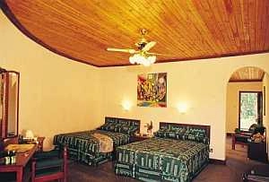 Mara Sopa Lodge - twin room